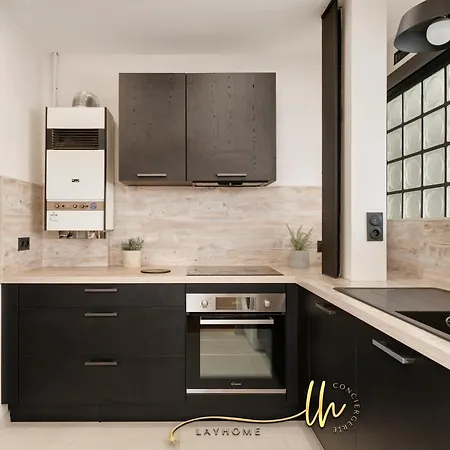 Apartment Chaleureux, Lumineux Et Confortable F2 Renove En Plein Coeur De
